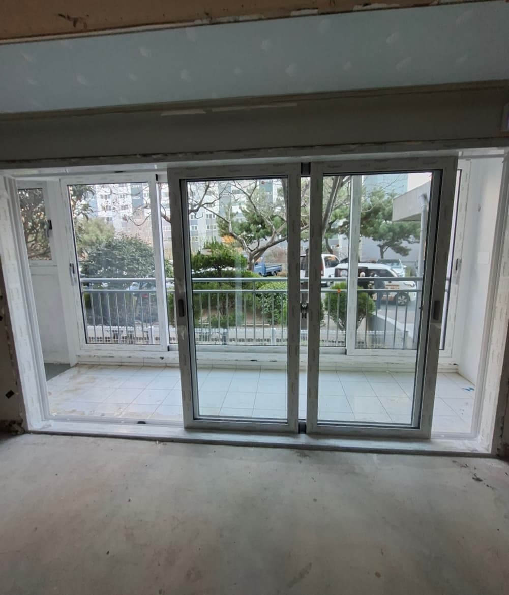 부산 아파트 창호 전체 교체